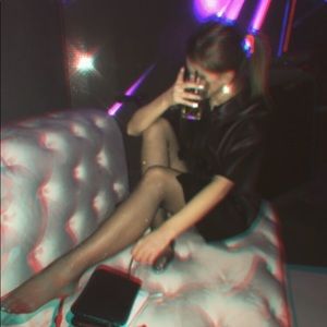 Meet your Posher, Cythia